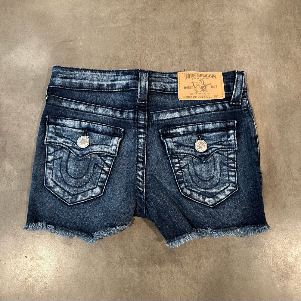 4 pairs of size 10 jean shorts from Hudson Jeans, Tractor, and more. Worn once! - Picture 5 of 9
